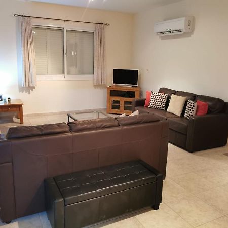 Villa Vista Paphos Luaran gambar